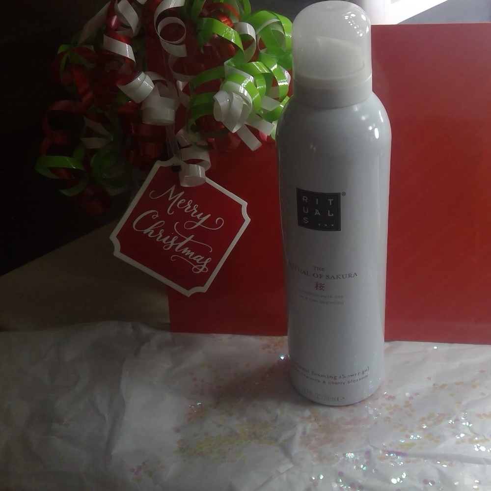 Rituals Of Sakura Foaming Body Gel